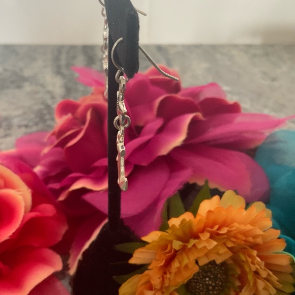 NWOT Nautical anchor/starfish pierced earrings in silver - Picture 3 of 5